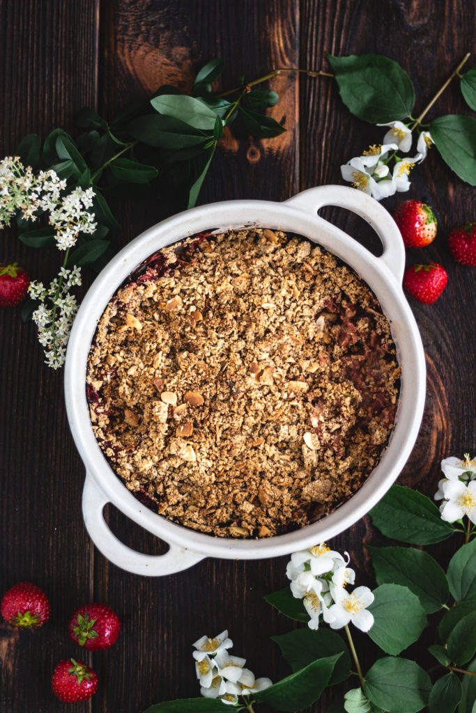 Crumble z rabarbarem